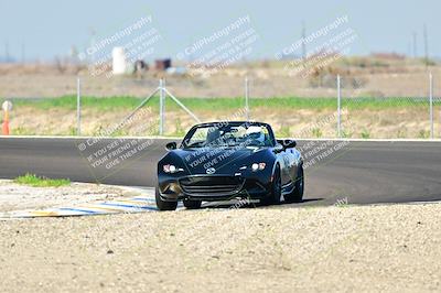 media/Mar-01-2025-Turn8 Trackdays (Sat) [[3bac13d0ad]]/Inter 3/Session 3 (Turns 10 and 11 Outside)/